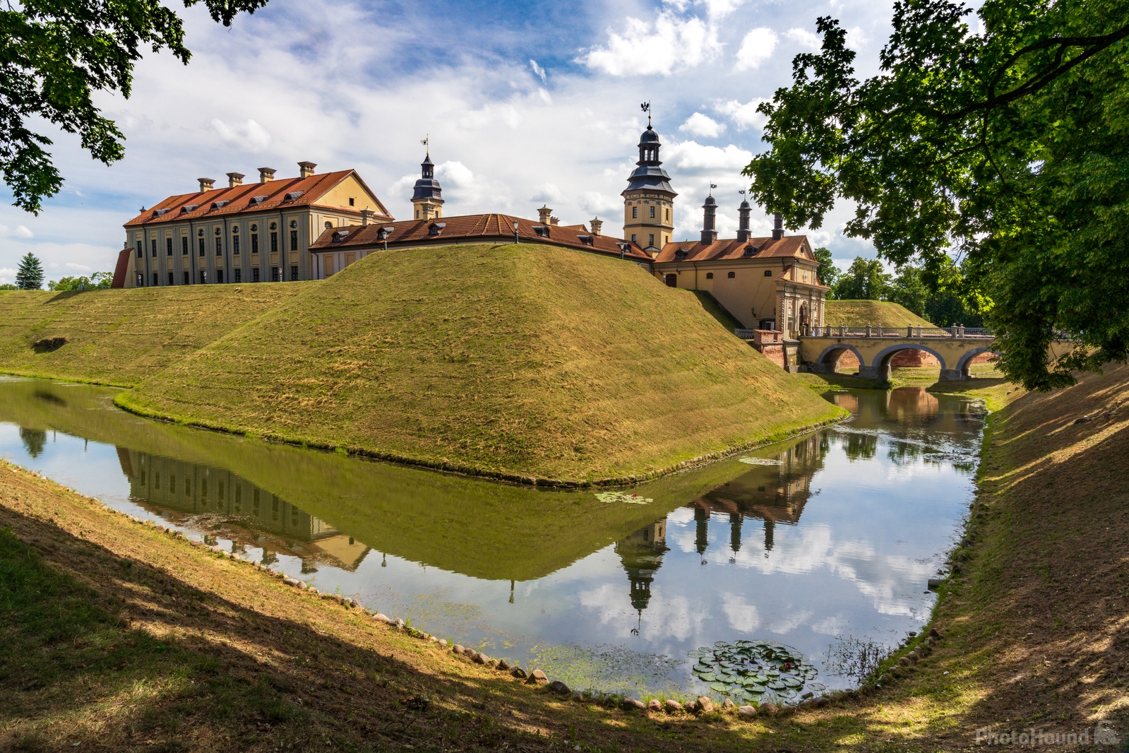 Image of Nesvizh Radziwiłł Castle by Ilya Melnik