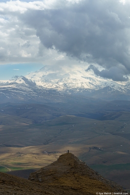 Russia pictures - Kanzhal Plateau - Mt Elbrus Views