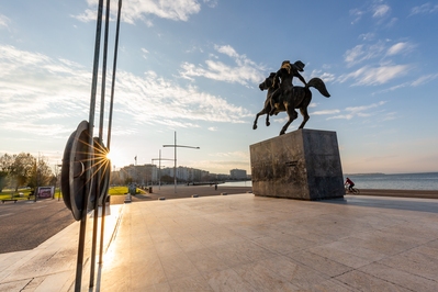 photo spots in Greece - Thessaloniki Seafront