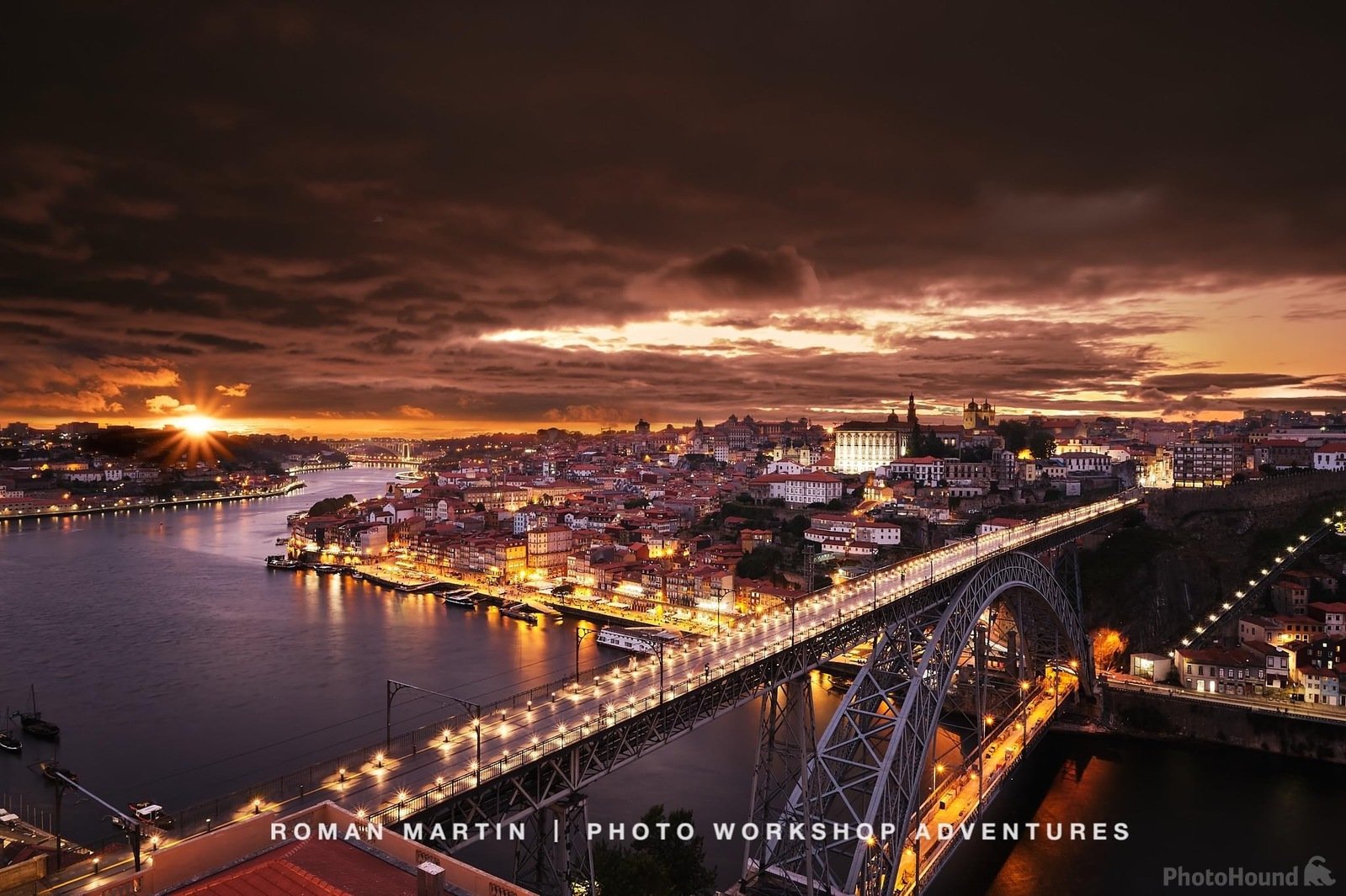 Image of Porto and Douro Viewpoint by Roman Martin