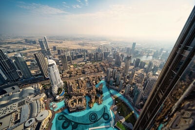 images of the United Arab Emirates - Burj Khalifa Observation Deck