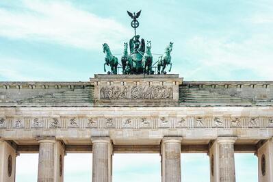 images of Berlin - Brandenburg Gate