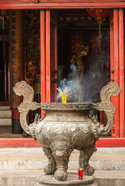 photos of Vietnam - Ngoc Son Temple