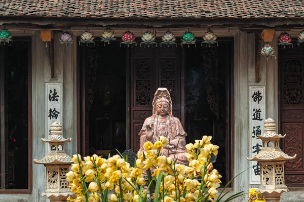 Chua Dien Huu Pagoda:  Quan Am