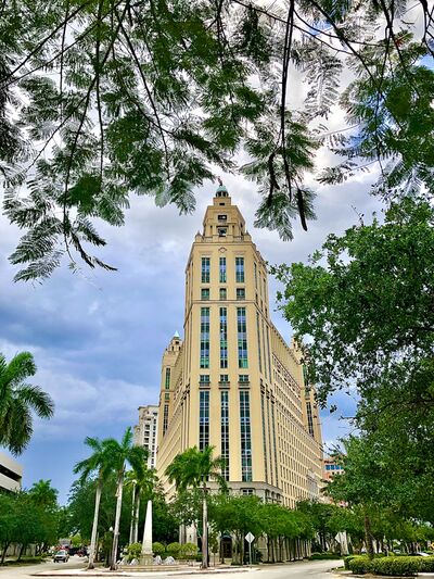 photo locations in Florida - Coral Gables - Alhambra Towers