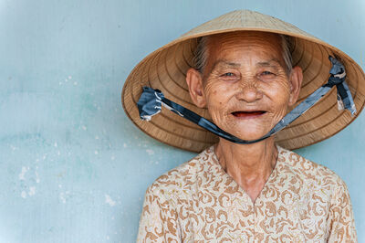 Vietnam images - Thanh Ha Pottery Village