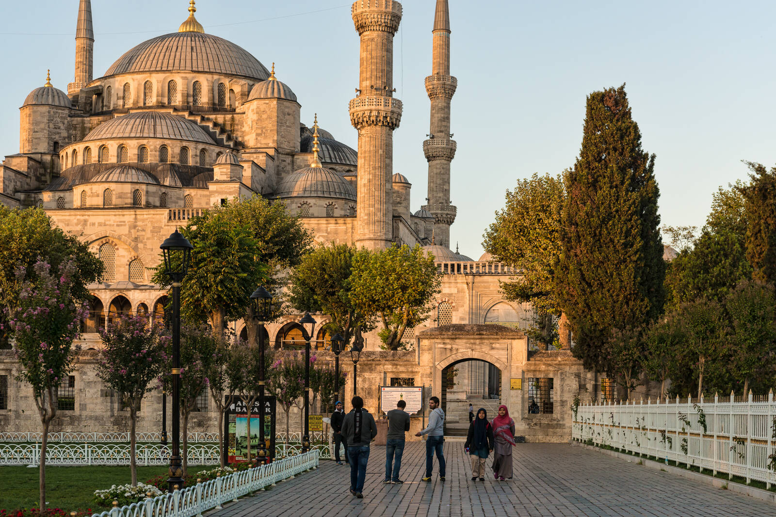 Image of Sultanahmet Park by Sue Wolfe
