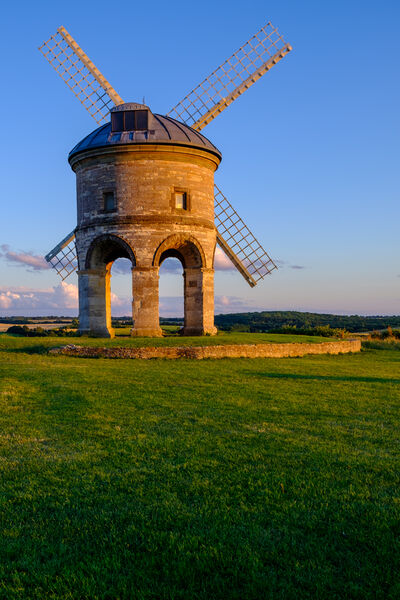 A summer evening at Chesterton Windmill