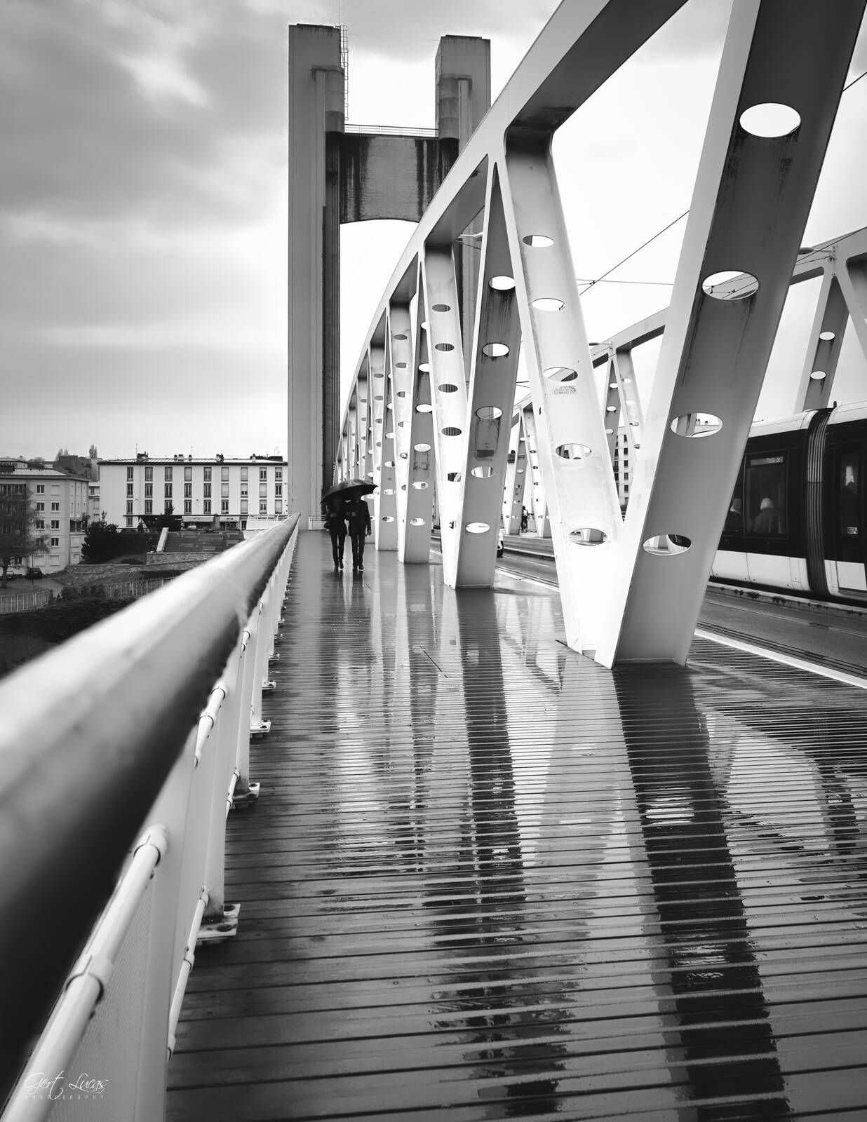 Image of Recouvrance Bridge by Gert Lucas