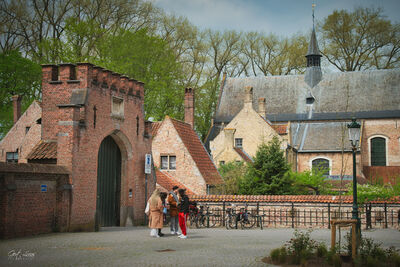 images of Bruges - Beguines Rampart