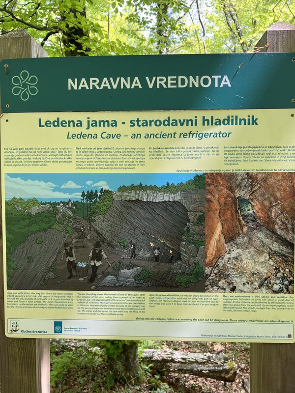 Information board at the cave