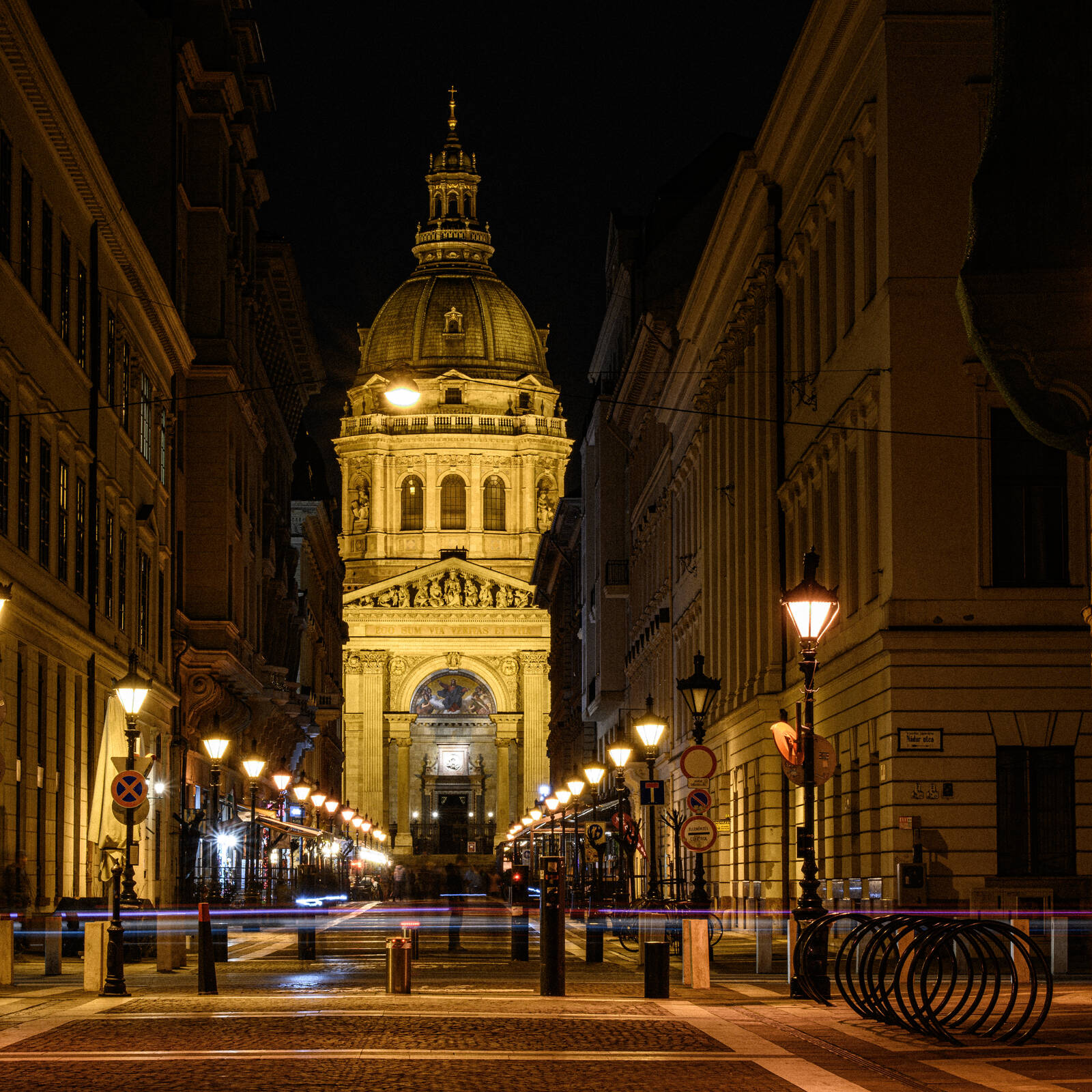 Image of St. Stephen\'s Basilica - exterior by Dan Rayner