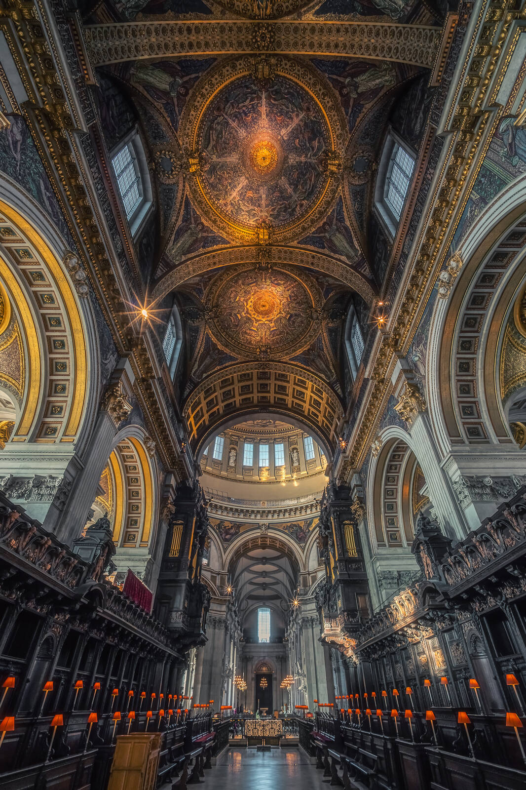 Image of St. Paul\'s Cathedral (Interior) by James Billings.