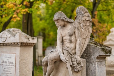 photos of Vienna - Vienna Central Cemetery (Zentralfriedhof)