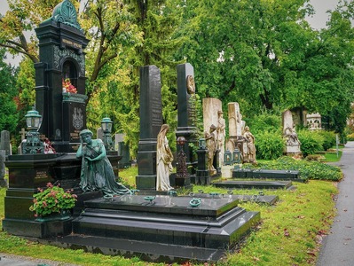 Austria photos - Vienna Central Cemetery (Zentralfriedhof)