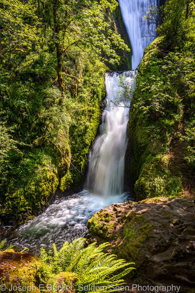 Multnomah County instagram spots - Bridal Veil Falls