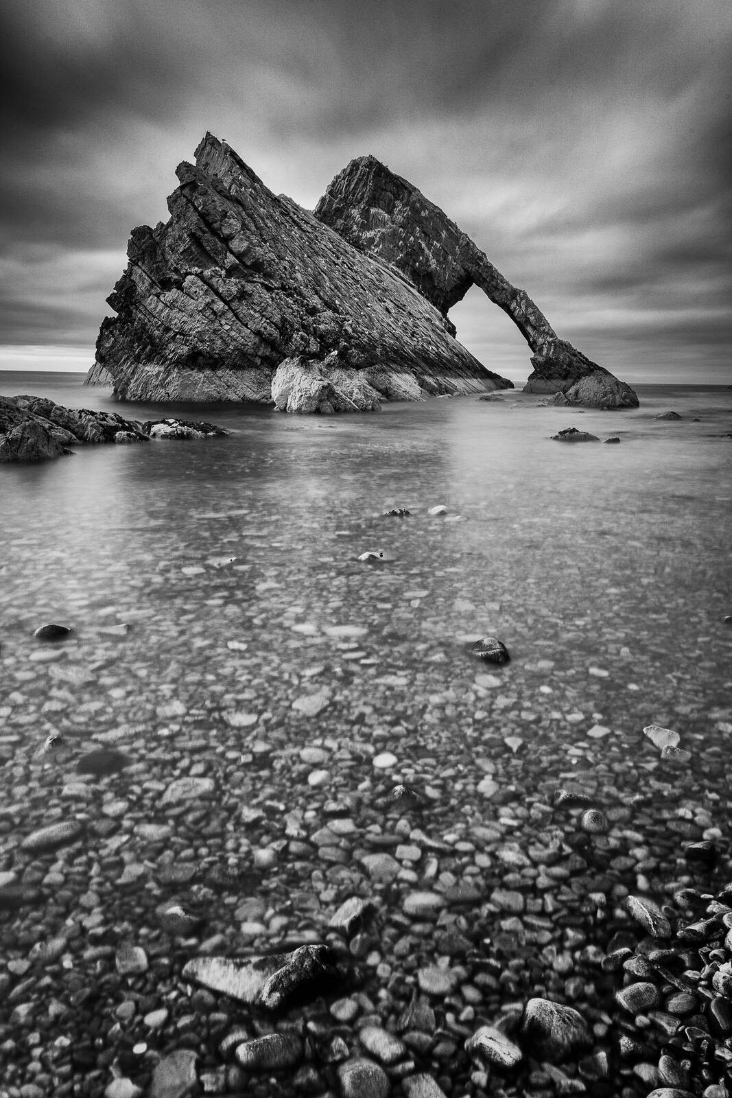 Image of Bow Fiddle Rock by Richard Lizzimore