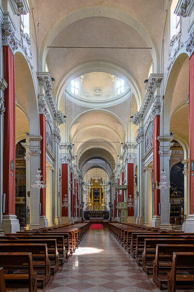 pictures of Bologna - Basilica Di San Domenico