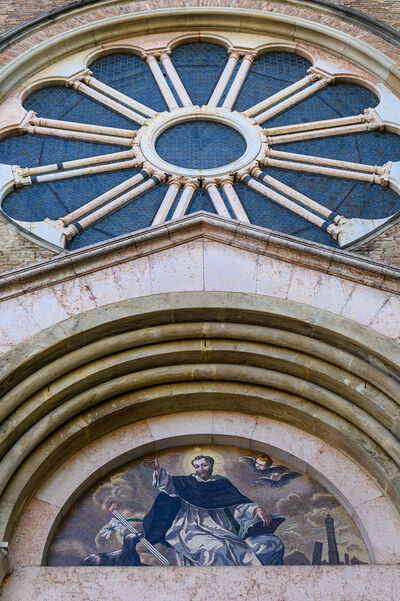 photos of Bologna - Basilica Di San Domenico