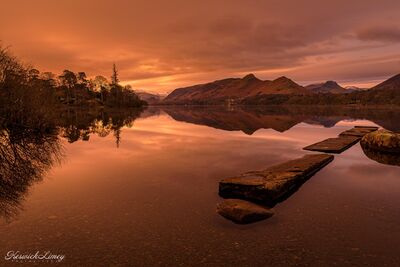 pictures of Lake District - Isthmus Bay, Derwent Water