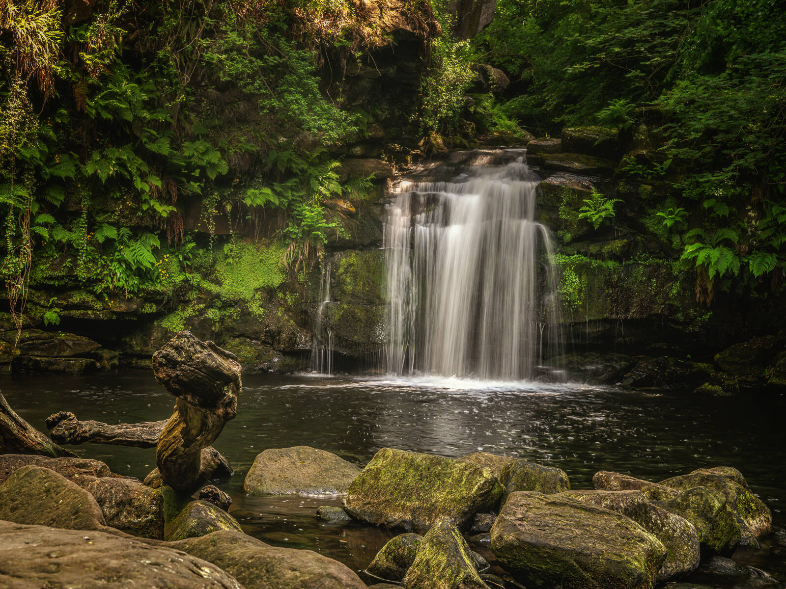 Image of Thomason Foss Waterfall by James Billings.