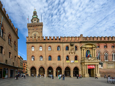Bologna photography locations - Palazzo d'Accursio