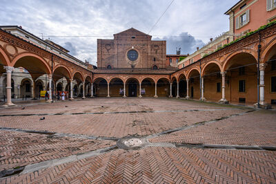 Bologna photo locations - Santa Maria Dei Servi