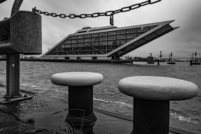 Germany photos - Dockland Building
