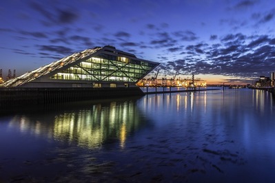 images of Germany - Dockland Building