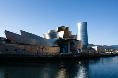 Spain images - Guggenheim Museum Bilbao