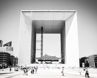 Puteaux instagram spots - Grande Arche de la Défense, Paris