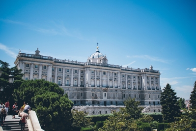 images of Spain - Royal Palace from Sabatini Gardens