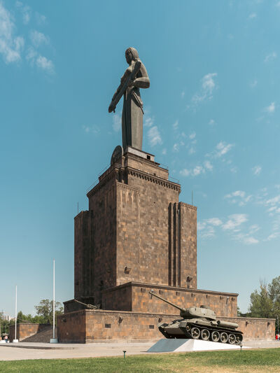 photography locations in Yerevan - Mother Armenia