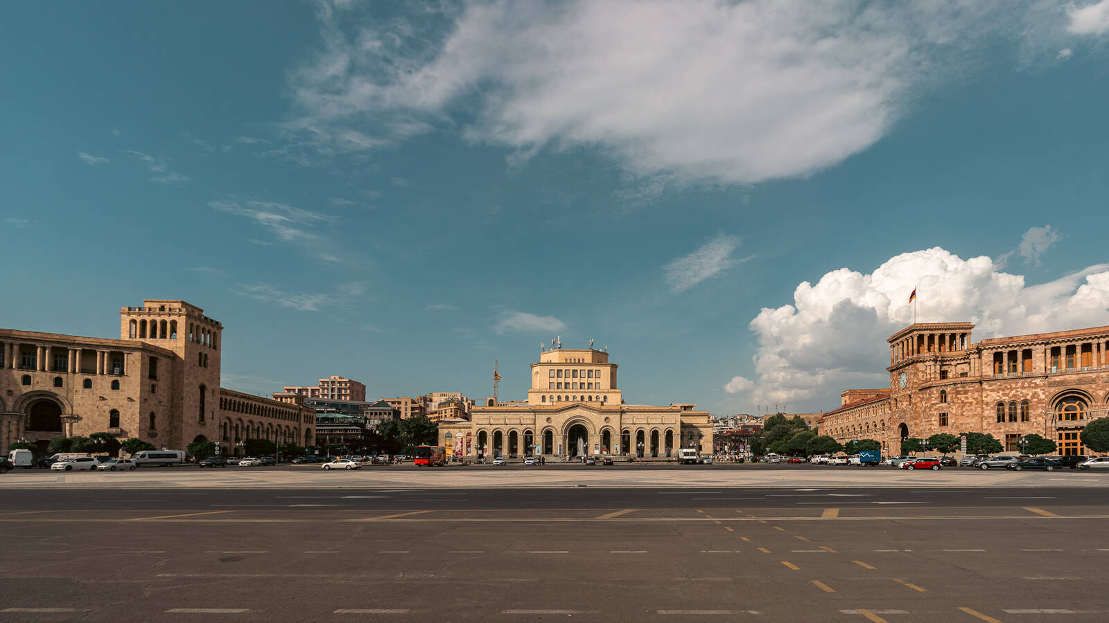 Image of Republic Square by James Billings.