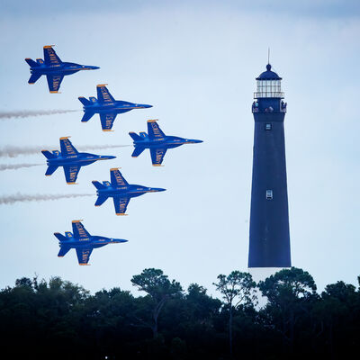 Six plane delta formation. FYI the lighthouse is open for visitors (some restrictions apply since it's on a Navy base), you can also get reservations to be on the lighthouse during practice, but space is LIMITED!