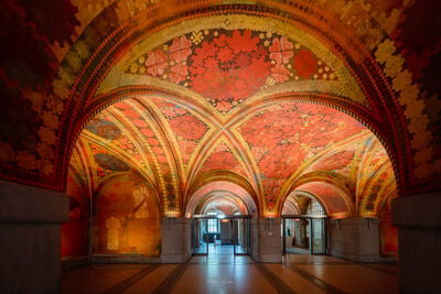 instagram spots in Lucerne - Giacometti Frescos (Blüemlihalle)