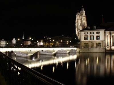 images of Switzerland - Münsterbrücke Zürich