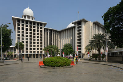 pictures of Indonesia - Istiqlal Mosque