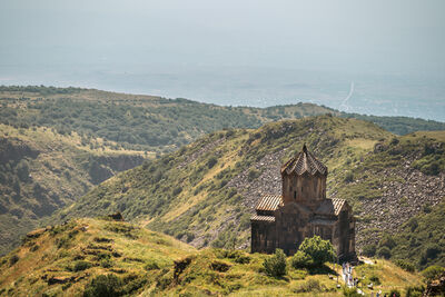 photo spots in Armenia - Amberd Fortress and Vahramashen Church