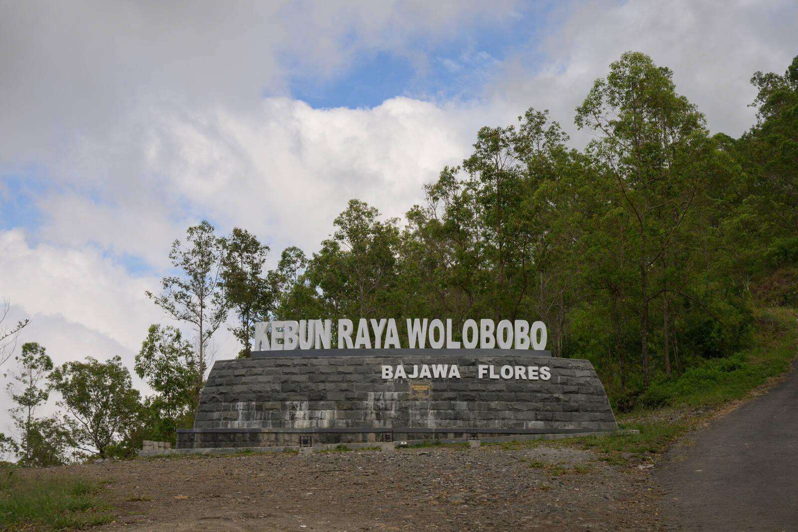Image of Wolobobo Viewpoint by Luka Esenko