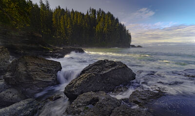 Canada photos - Hidden Sombrio Beach Waterfall