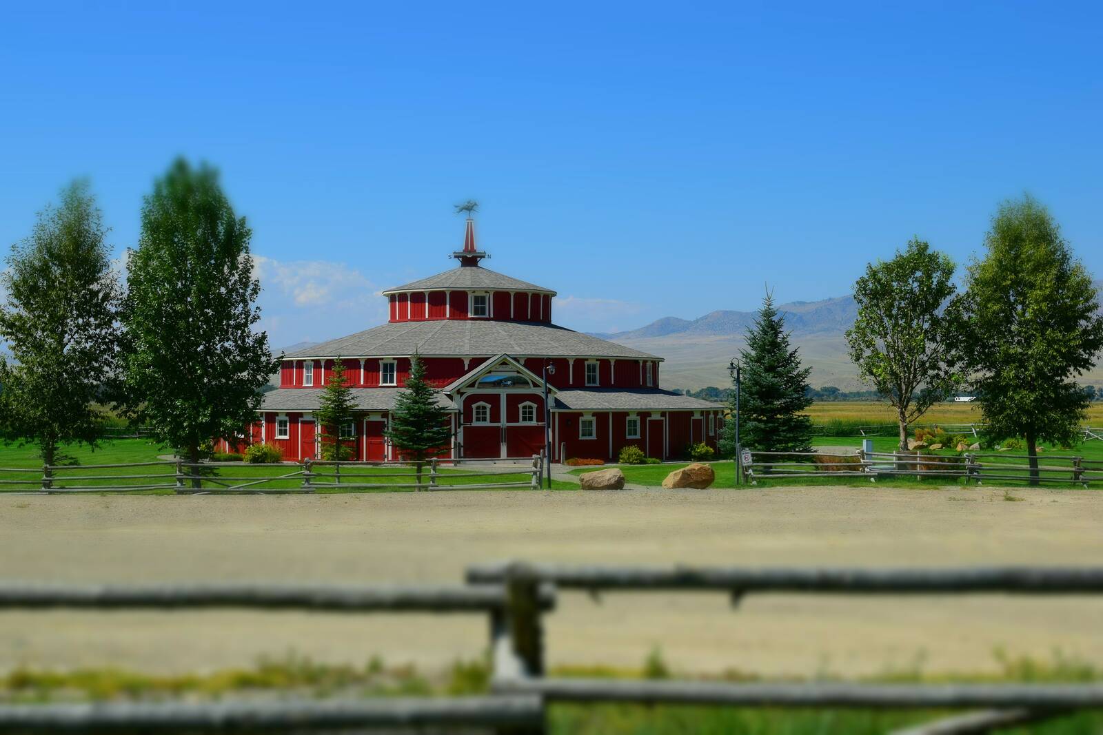 Image of The Round Barn at Twin Bridges, Montana by Steve West