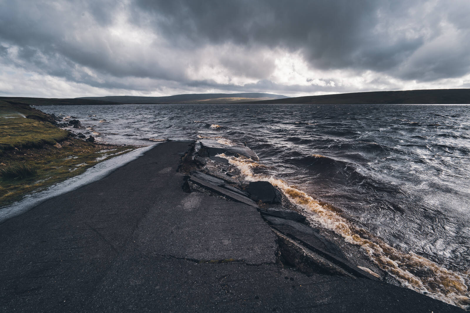 Image of Cow Green Reservoir & Cauldron Snout waterfall by James Billings.