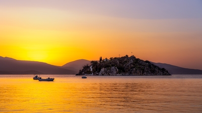 Greece photography spots - Koronisi Island View