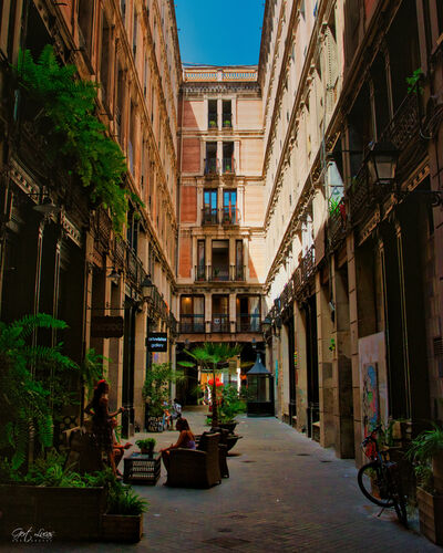 photography spots in Barcelona - Passatge del Crèdit
