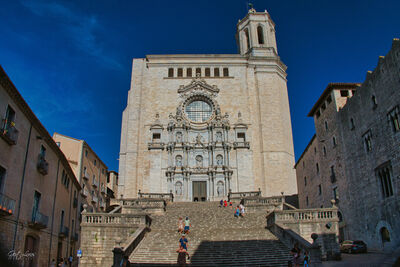 photo spots in Spain - Girona Cathedral - Exterior