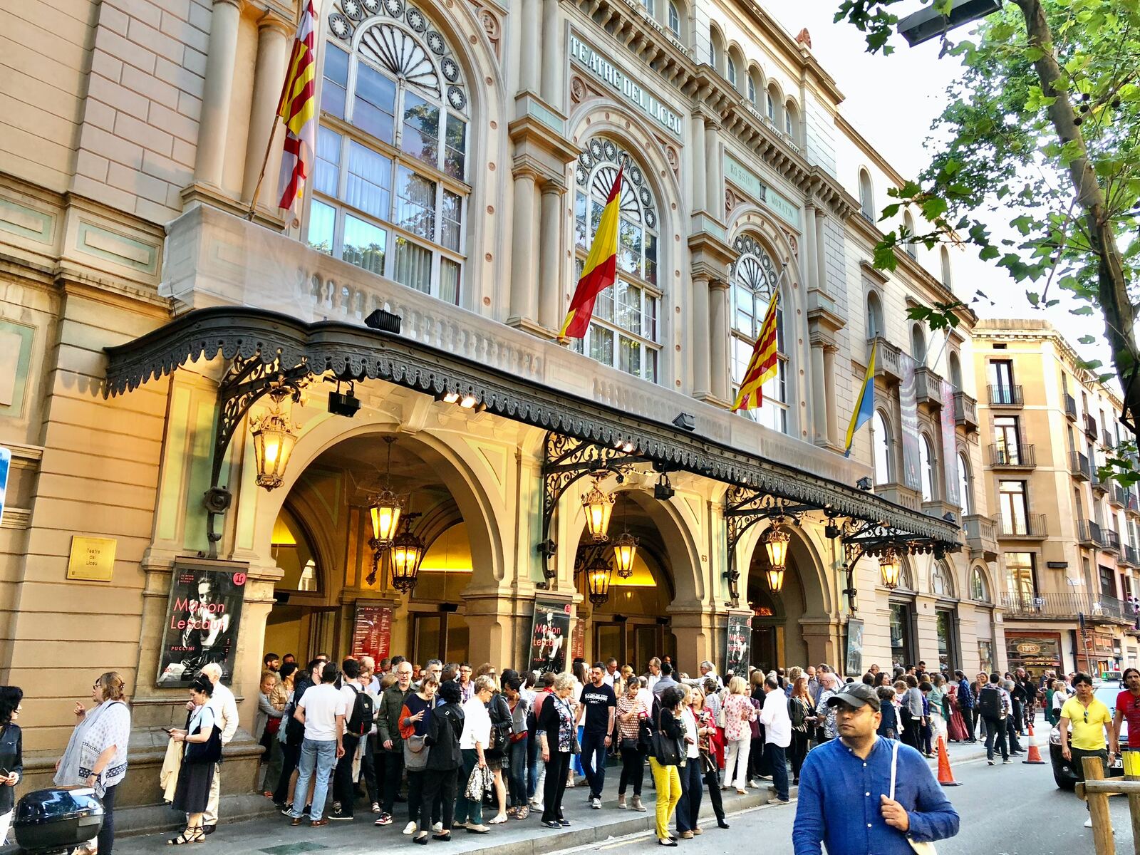 Image of Teatre del Liceu by Team PhotoHound