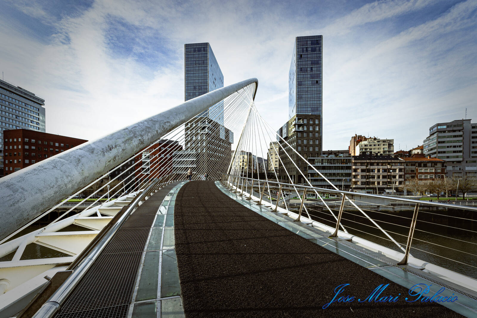 Image of Campo Volantin Foot Bridge by jose mari palacio