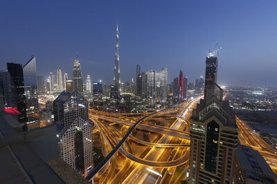 pictures of Dubai - The View At 42 - Shangri-La Hotel