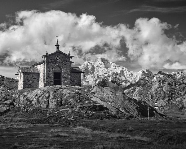 B&W view of Monte Disgrazia and the church